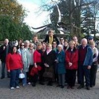 Saturday Town Walk at Swan Fountain On Waterside