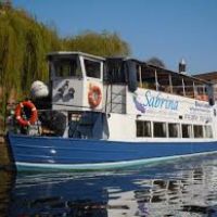 Live music from Michaela Wylde & delicious Chilli Con Carne at The Sabrina Boat